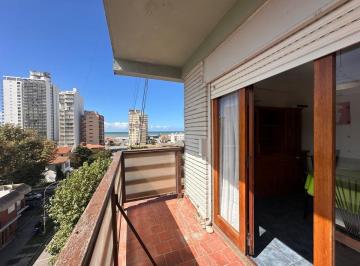 Departamento · 68m² · 4 Ambientes · 1 Cochera · Venta Departamento 4 Amb con Cochera Miramar