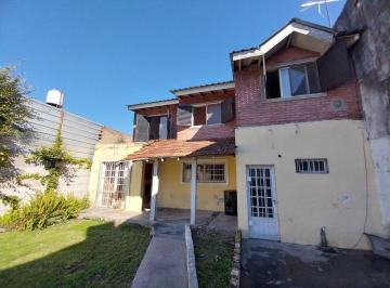 Casa · 110m² · 4 Ambientes · 3 Cocheras · Venta Casa 4 Ambientes Maschwitz - Gran Jardín