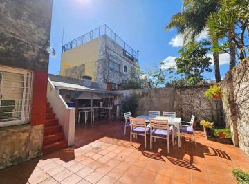 PH · 120m² · 5 Ambientes · Venta PH 5 Ambientes en Devoto con Patio y Terraza