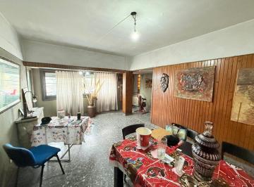 PH · 147m² · 5 Ambientes · Dos Deparatamentos en Block Sobre Av Vergara
