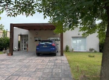 Casa · 162m² · 4 Ambientes · Bc San Alfonso, Pilar del Este - 3 Dormit - 1 Planta - Pileta Climatiz - Coch - Losa Para Seg Planta