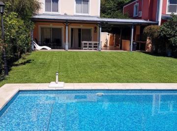 Casa · 160m² · 5 Ambientes · 1 Cochera · Casa en Alquiler y Venta en Barrio Privado Septiembre - Maroto Propiedades