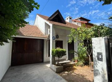 Casa de 5 ambientes, Esteban Echeverría · Venta Monte Grande Chalet Al Frente + Casa Al Fondo Ideal 2 Familias o Posibilidad de Unificar