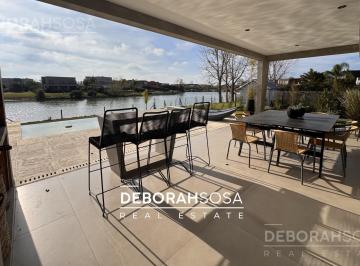 Casa · 188m² · 5 Ambientes · 6 Cocheras · Casa en Venta 5 Ambientes - Laguna - Oeste - El Cantón Escobar