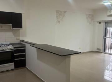 Departamento · 40m² · 2 Ambientes · Departamento 2 Ambientes Al Frente en Alquiler - Carolina Muzilli 5900 - Mataderos