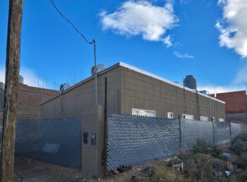 Casa de 4 ambientes, Rincón de los Sauces · Alquiler a Empresas
