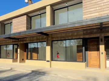 Departamento · 50m² · 1 Ambiente · 1 Cochera · Century 21 Alquila Loft en Chacras de Coria