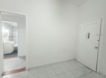 Casa de 3 ambientes, Lomas de Zamora · Casa de 3 Ambientes | Inmejorable Ubicación - Acepta Mascotas