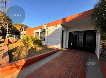 Casa · 259m² · 4 Ambientes · 1 Cochera · Venta de Casa en Barrio El Trebol. Cordoba Capital