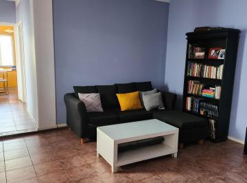 Casa de 2 ambientes, Rosario · Dueño Vende Casa Frente Barrio Parque con Patio y Jardín