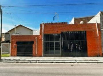 Local comercial · 150m² · 1 Ambiente · Alquiler Local Comercial Apto Gimnasio, Las Palomas 290, Barrio Canal V, Neuquen Capital.