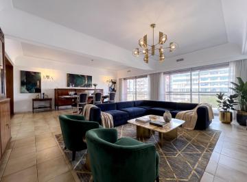 Departamento · 190m² · 5 Ambientes · 2 Cocheras · Semipiso 5 Ambientes - Vista La Plaza - 2 Cocheras - Zona Centro