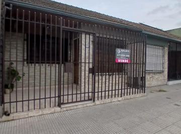 PH de 3 ambientes, Liniers · PH de 3 Ambs Tipo Casa Sin Expensas!