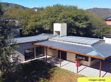 Casa de 2 ambientes, Villa General Belgrano · Dos Casas en Venta en Villa General Belrano - Barrio Cuatro Horizontes