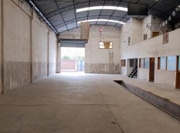 Bodega-Galpón de 8 ambientes, Mar del Plata · Excelente Oportunidad! Galpon + Dpto + Quincho (Ayolas a 100 m de Champagnat)