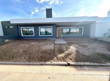 Casa de 5 ambientes, Córdoba · Vendo Casa de 3 Dorm a Estrenar en Rincones de Manantiales