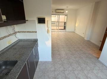 Departamento de 3 ambientes, Villa Urquiza · Alquiler Duplex 3 Ambientes Bajas Expensas!