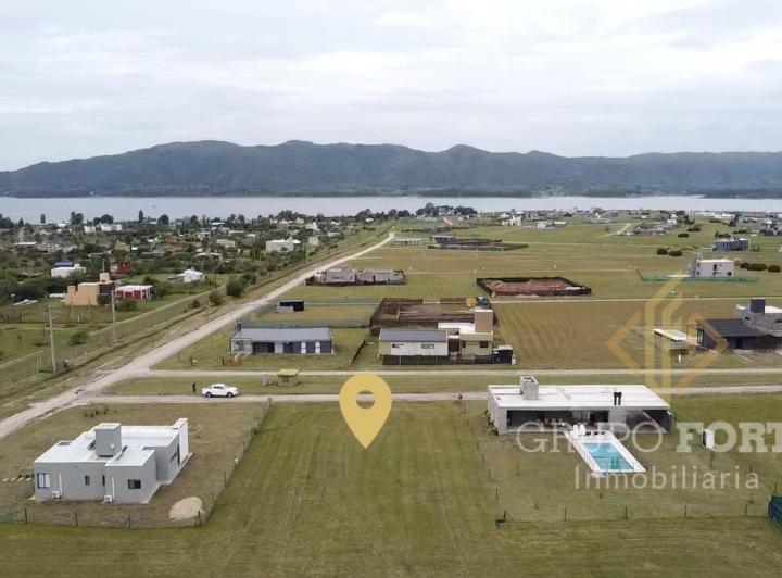Terreno · 1050m²