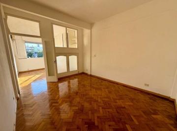 Departamento · 46m² · 2 Ambientes · Venta Depto 2 Ambientes Recoleta Luminoso Facultad