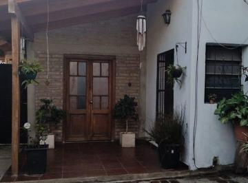 Casa · 417m² · 8 Ambientes · Venta Casa Galpon Local Comercial Rivera Indarte