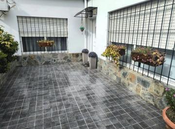 PH · 102m² · 4 Ambientes · Venta Casa PH 4 Ambientes José León Suarez