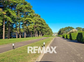 Terreno · 1500m² · Venta Lote en Pinares Golf & Country Club Etapa 1