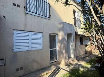 Departamento · 46m² · 4 Ambientes · Venta Dto 2 Dorm Lavadero a 400 m de Av A. del V