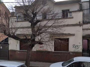 Casa · 140m² · 4 Ambientes · Venta Casa 4 Ambientes Quilmes Centro