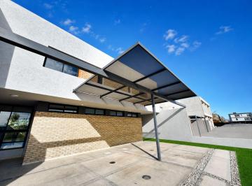 PH · 171m² · 4 Ambientes · 2 Cocheras · Venta Comodo Duplex 3 Dorm Solares de Manantiales