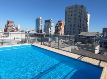 Departamento · 72m² · 4 Ambientes · 1 Cochera · Alquiler 4 Ambientes con Pileta, Coch. y Balcón.