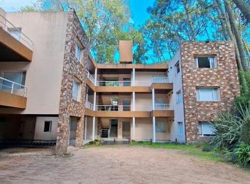 Departamento · 75m² · 3 Ambientes · 1 Cochera · Departamento en Venta Mar de Las Pampas Pb Jardin