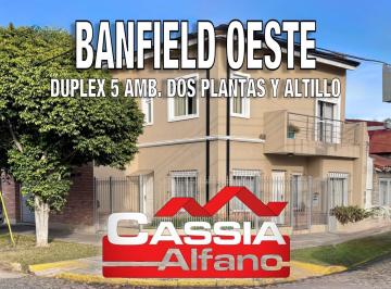 Casa · 133m² · 5 Ambientes · 2 Cocheras · Duplex Impecable 5 Ambientes, Cochera, Patio y Altillo, 3 Baños