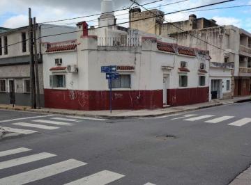 Casa · 105m² · 5 Ambientes · Venta Casa 3 Dorm Barrio Alberdi