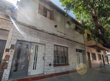 Casa · 170m² · 4 Ambientes · 1 Cochera · Venta 2 Propiedades Sobre Lote Propio Apto Credito