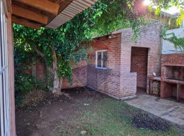 Casa · 78m² · 4 Ambientes · 2 Cocheras · Venta - Casa 4 Ambientes - Belén de Escobar