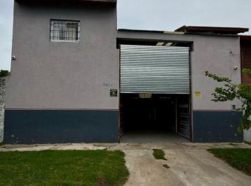 Bodega-Galpón · 65m² · Venta Casa 3 Amb + Galpon/ Deposito Comercial