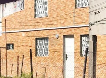 Departamento · 47m² · 4 Ambientes · Venta Apto 2 Dorm. con Renta 8%, Brazo Oriental