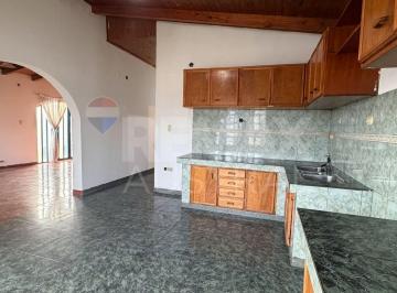 Casa · 136m² · 4 Ambientes · 1 Cochera · Casa 3 Dorm. en Restinga Alí Apta Credito