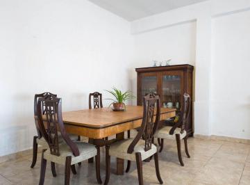 PH · 134m² · 4 Ambientes · 1 Cochera · Venta PH 4 Ambientes con Patio Cochera en Wilde