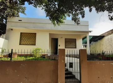 Casa · 149m² · 4 Ambientes · 2 Cocheras · Venta - Casa - Bella Vista