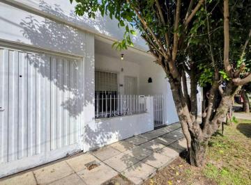 Casa · 168m² · 3 Ambientes · 1 Cochera · Casa en Venta Monte Grande Apto Credito