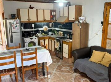 Casa · 100m² · 4 Ambientes · 1 Cochera · Oportunidad - Casa en Venta - Lujan de Cuyo