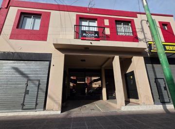 Departamento de 4 ambientes, Maipú · Departamento en Alquiler a Una Cuadra de La Plaza, con Todo Maipú Al Alcance de La Mano.