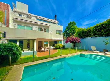 Casa de 7 ambientes, Vicente López · Casa con Piscina y Playroom, Vte López