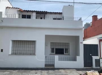 Casa · 120ha · 4 Ambientes · Venta Casa en Caseros, Tres de Febrero