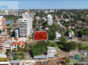 Terreno · 677m² · Importante Terreno en Venta Frente Al Rio en Posadas Ideal Para Desarrollo en Altura