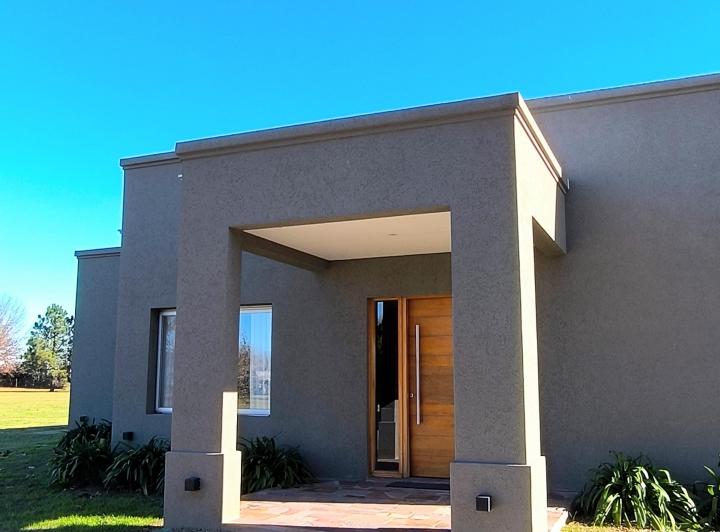 Casa · 222m² · 4 Ambientes