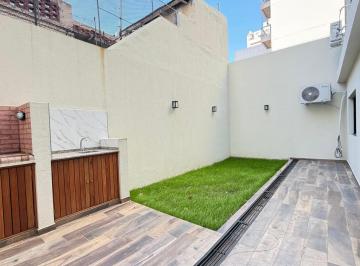 Departamento · 63m² · 3 Ambientes · Departamento 3 Ambientes en con Jardín