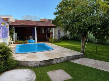 Casa · 112m² · 3 Ambientes · 1 Cochera · Casa en Venta en Quilmes
