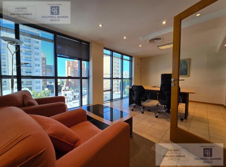 Oficina comercial · 125m² · 6 Ambientes · 2 Cocheras